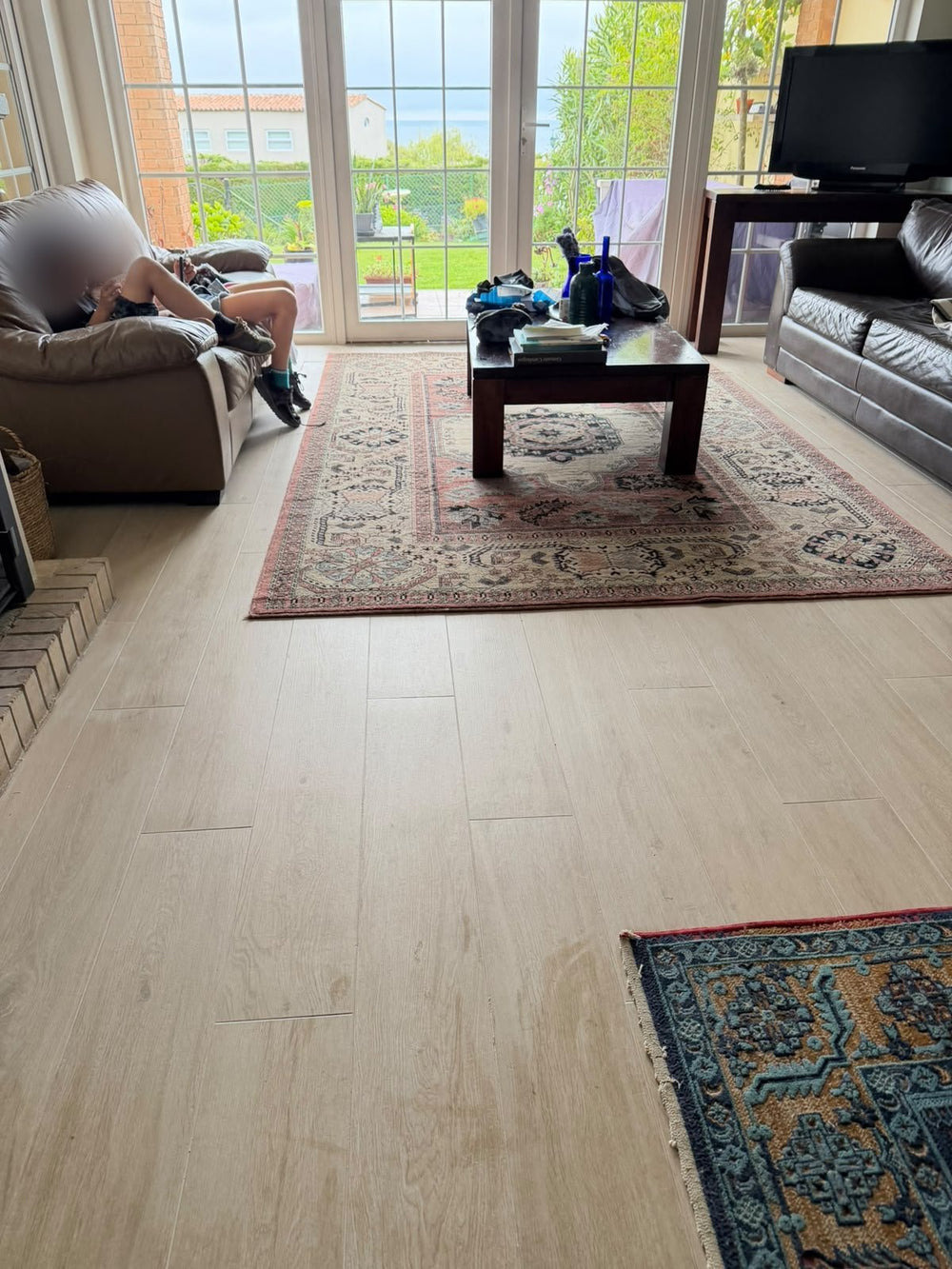 Obra de cliente: Tree Haya 20x120 en living - La Casa de la Cerámica